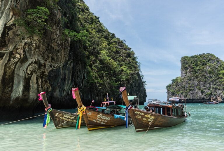 cand sa mergi in phuket