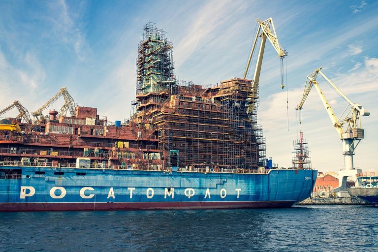 ce inseamna ca coletul este in tranzit