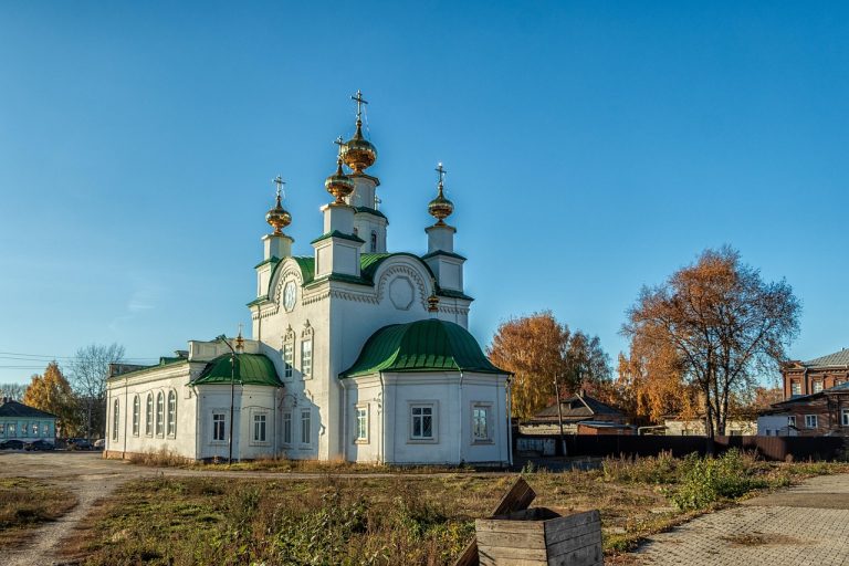 cat dureaza slujba de cununie