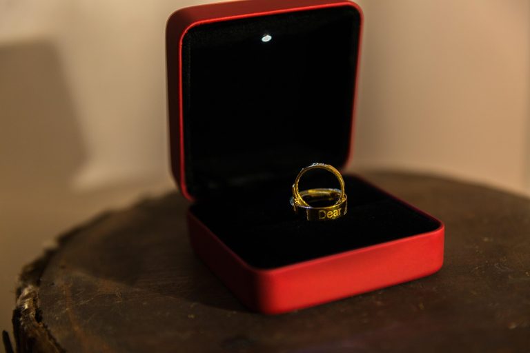 mike godoroja divort